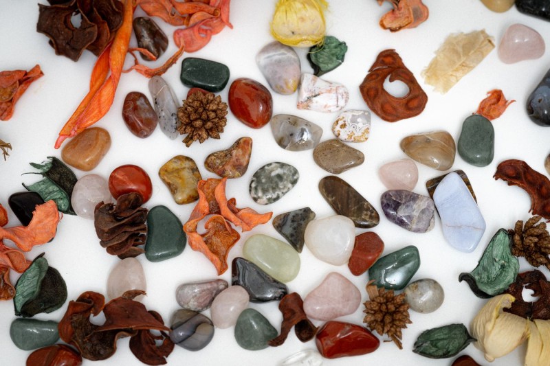 Which Gemstone Should I Wear? A Guide to Gemstone Recommendations by Zodiac Sign
